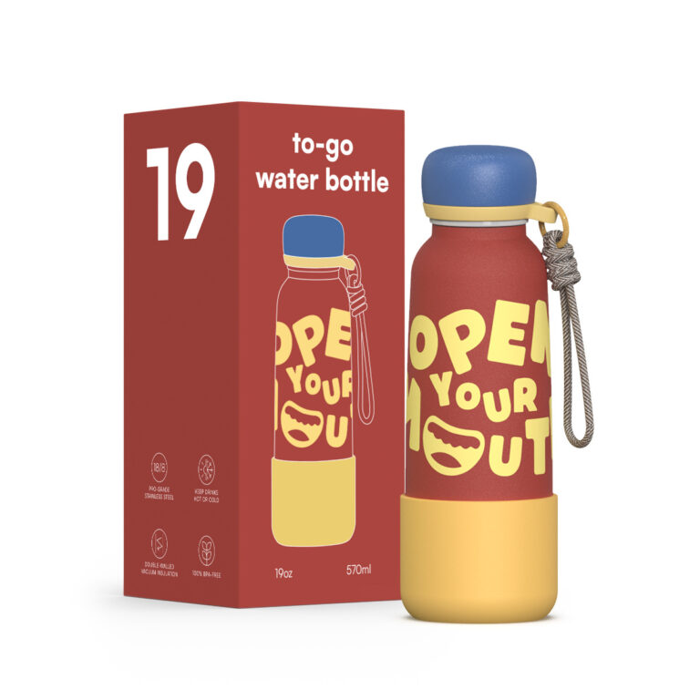 Bouteille d'eau avec botte de silicone