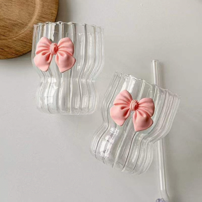 INS style pink bow vertical pattern cup