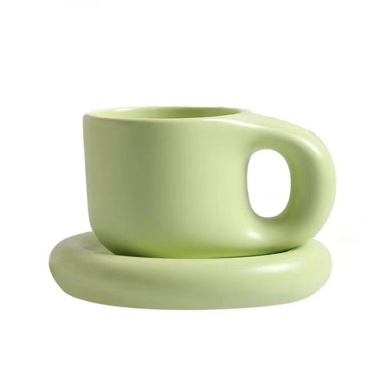 Tasse de poignée épaisse en céramique de style nordique avec soucoupe
